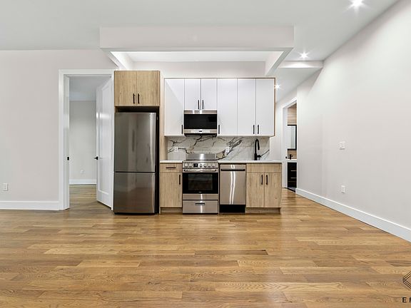 3rd image of 67 Richardson St #2F