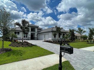 8445 Pavia Way, Bradenton, FL 34202