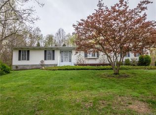 72 Trout Brook Rd, Highland Mills, NY 10930