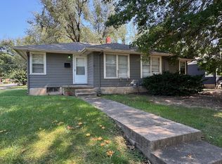 2302 S Broadview St, Wichita, KS 67218