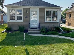 1926 Quincy Ave, Racine, WI 53403