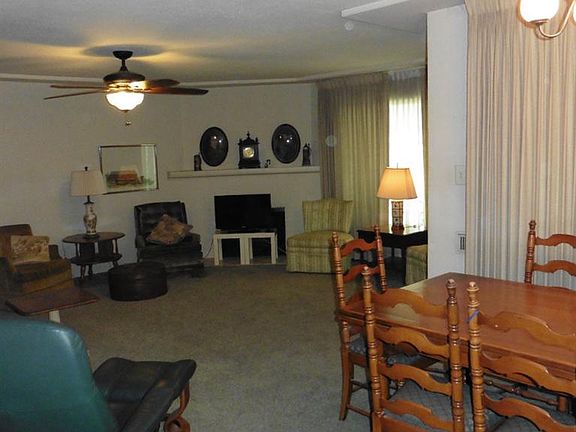 5th image of 1311 W Robinson Ave