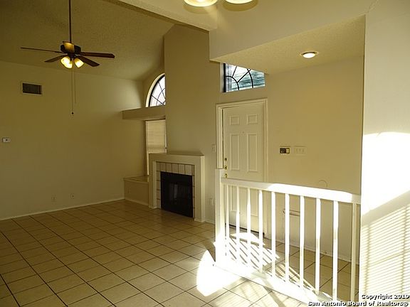 4th image of 5959 Catalina Sunrise Dr