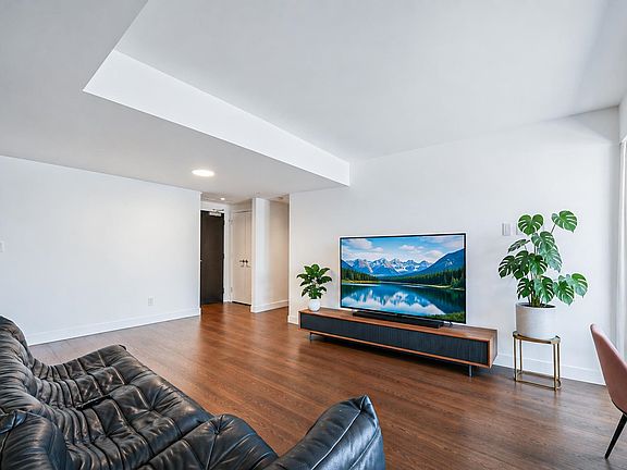 5th image of 1571 W 57th Ave #603