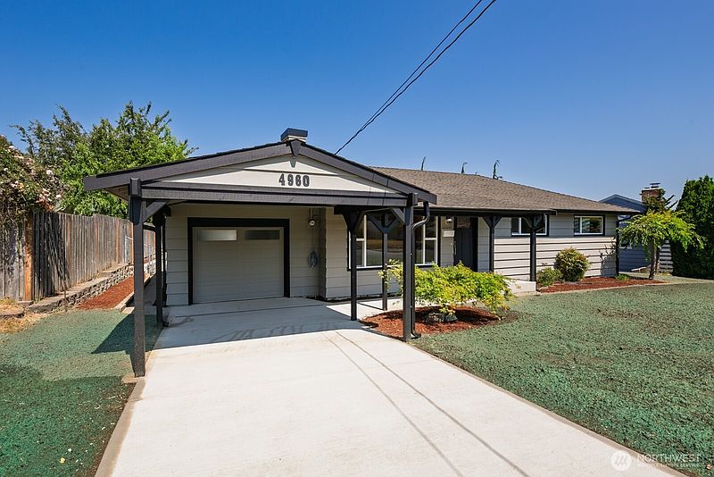 4th image of 4960 Vesper Drive
