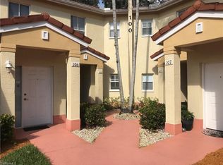 100 Diamond Cir APT 102, Naples, FL 34110