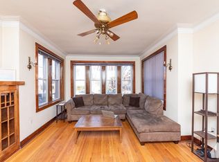 3614 N Greenview Ave APT 2, Chicago, IL 60613