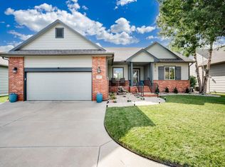 1017 S Rue St, Wichita, KS 67207