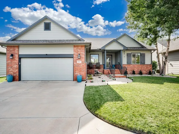 1017 S Rue St, Wichita, KS 67207
