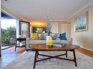 Pavilion Lakes Apartments, Evansville, IN 47715