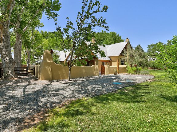 3rd image of 398 Price Ln