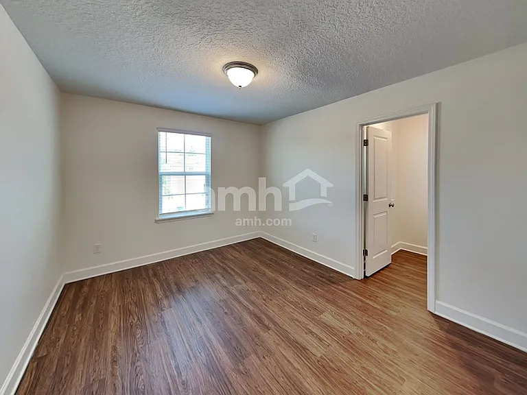 8505 Highfield Ave — Photo 15