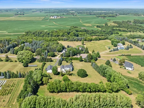 13270 80th Street Ct, Hastings, MN 55033