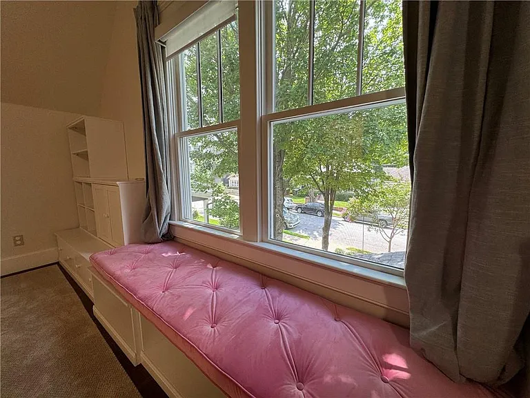 277 Prospect Pl NE — Photo 48