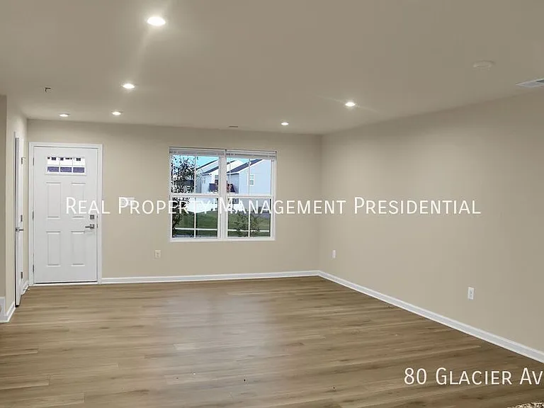 80 Glacier Ave — Photo 3