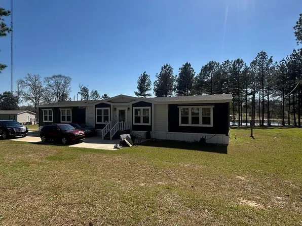 1031 Diane Cir, Summit, MS 39666