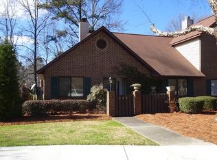 209 Abbey Ln, Greenwood, SC 29649