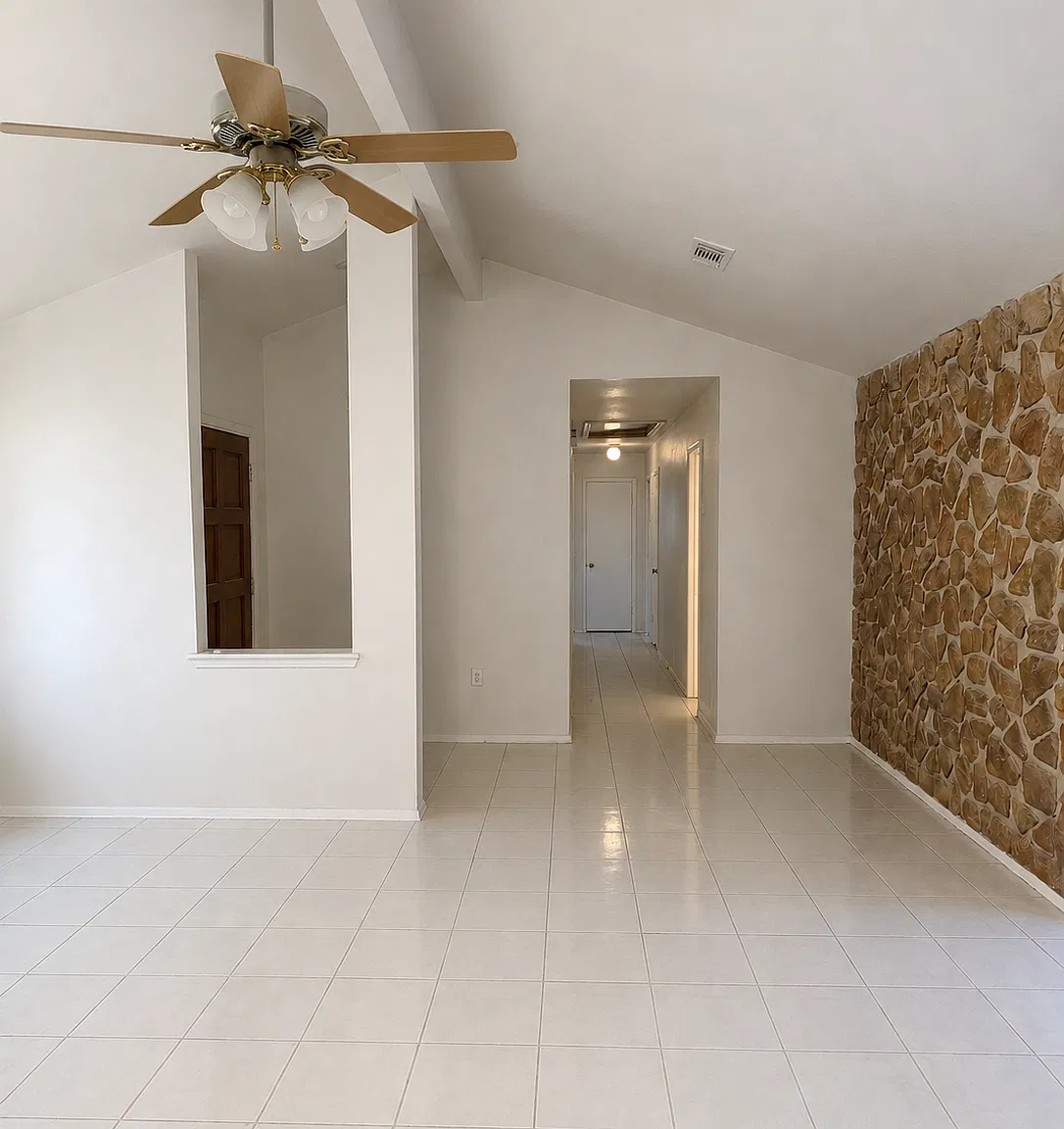 3 bed, 1500 sqft, $1,800 — Photo 4