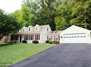 8705 Valley Dr, Waldorf, MD