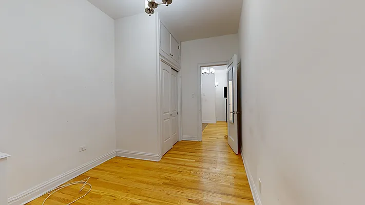 Rented by Bond New York | media 27