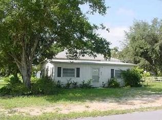 103 C St, Frostproof, FL 33843