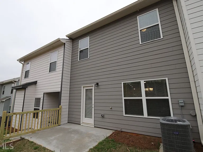 85 Chastain Cir — Photo 37