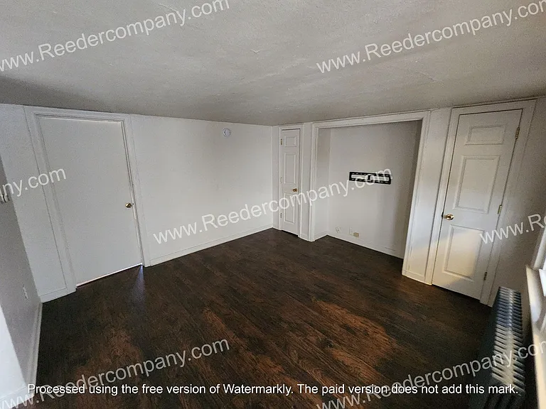 35 Carroll Street — Photo 3