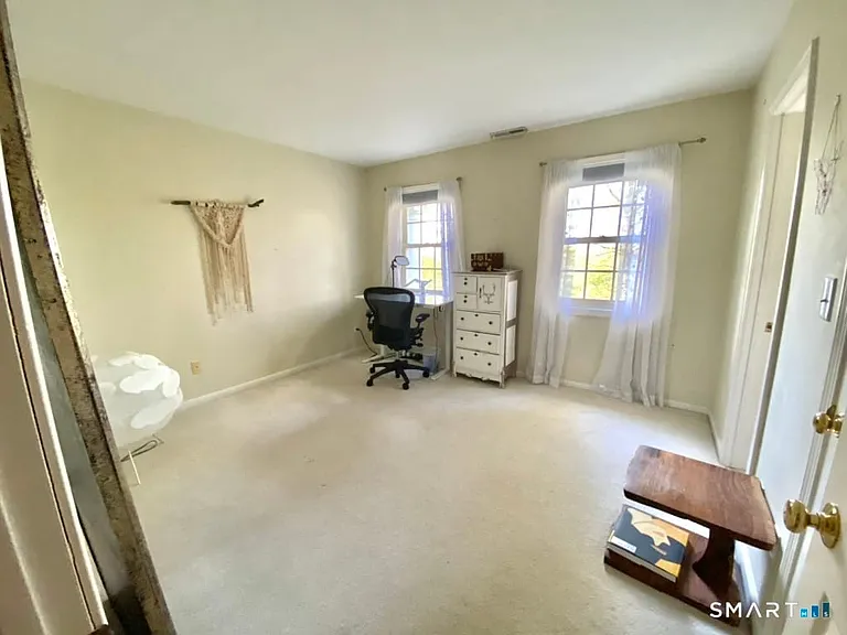 12 Carriage Hill Rd — Photo 20