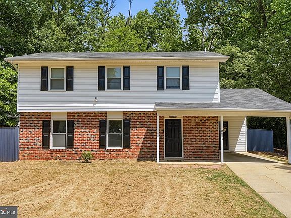 2nd image of 2414 Oakwood Ct