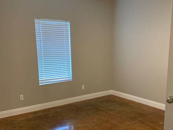 3rd image of 6008 Nobie Ln #2