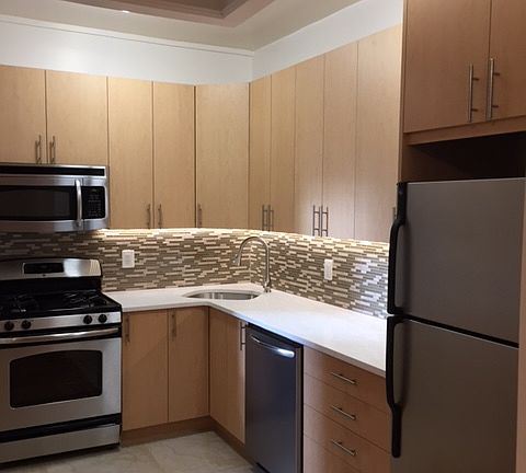 2nd image of 3060 29th St APT F8