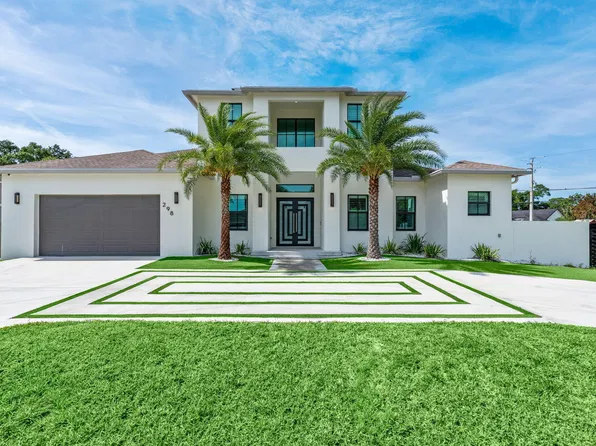 298 SW STATLER Avenue, Port St Lucie, FL 34984