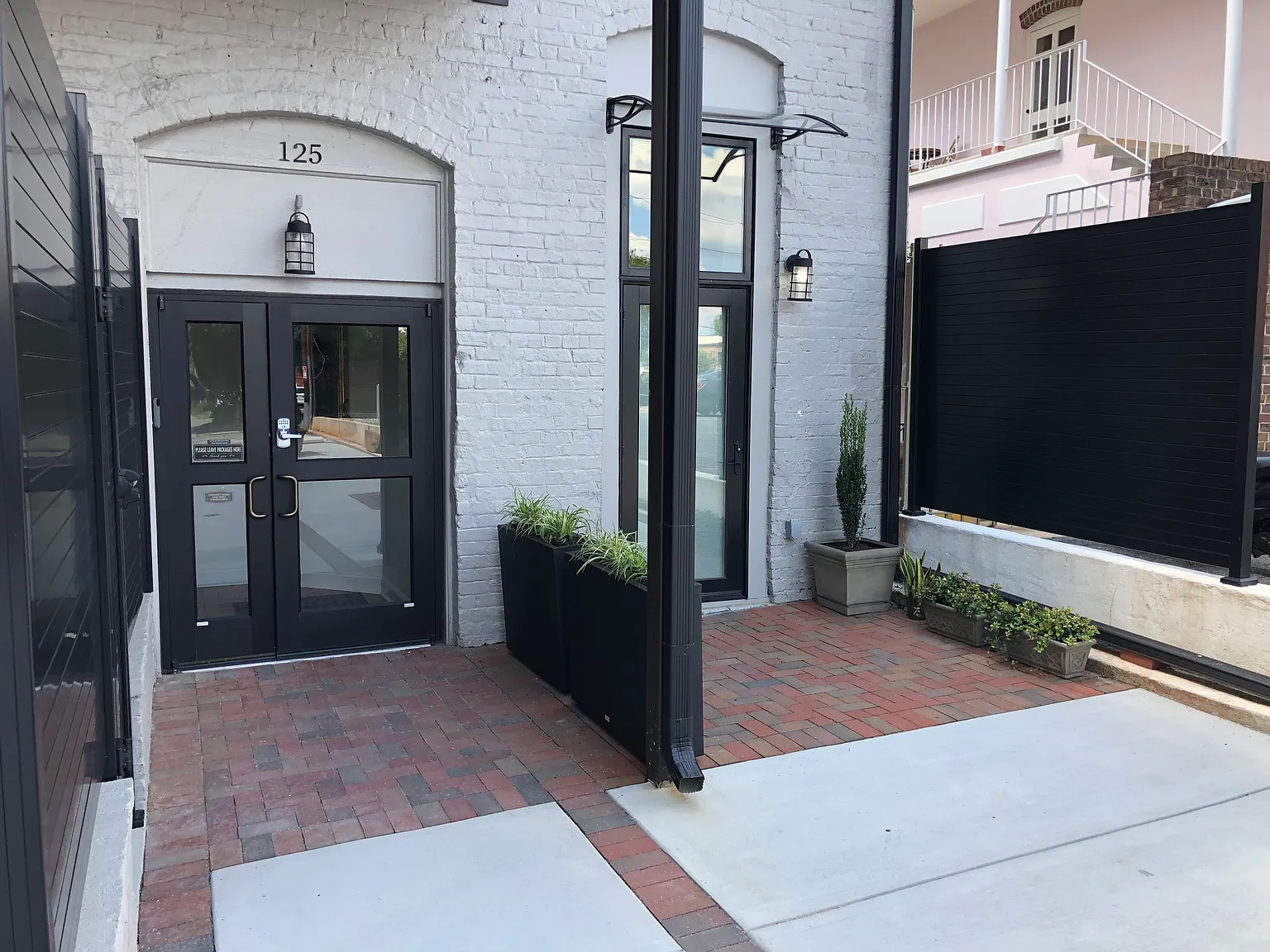125 S Main St — Photo 3