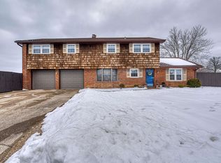 5822 Hamilton Dr, Evansville, IN 47711