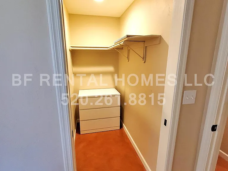 1040 N Arizona Ave — Photo 30