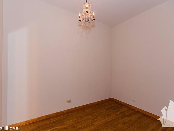 5th image of 873 W Lill Ave #513