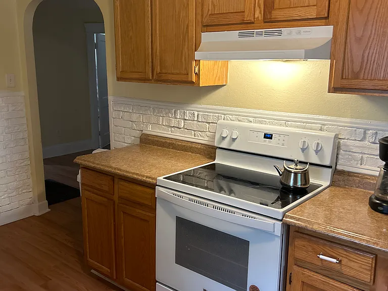 194 Glenwood Ave #2 — Photo 14