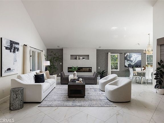 4th image of 27773 Hidden Trail Rd