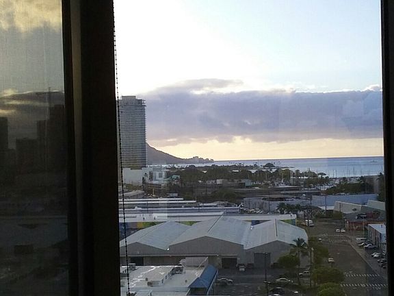 3rd image of 415 South St #Makai1201