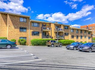 100 Gateway Rd APT 202N, Yonkers, NY 10703