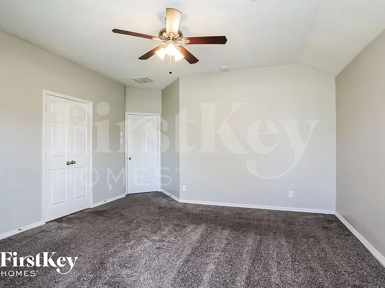 3331 Aegean Dr — Photo 7