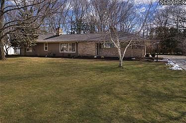 1st image of 3289 Fairhill Dr