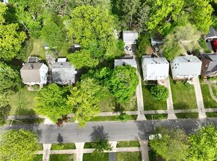 1151 Haselton Rd, Cleveland Heights, OH 44121