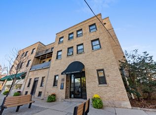 447 Roger Williams Ave #73013, Highland Park, IL 60035