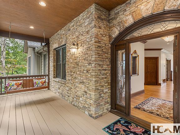 5th image of 2130 Falcon Ridge