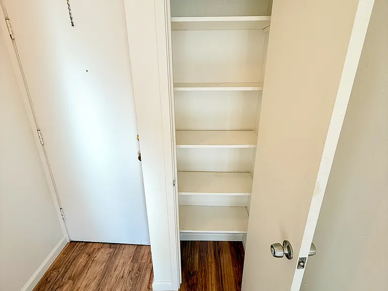 2521 Piedmont Ave #15 — Photo 8