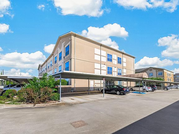 2nd image of 6633 W Sam Houston Pkwy S Unit 3C