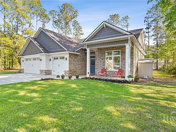 3rd image of 101 Plantation Road