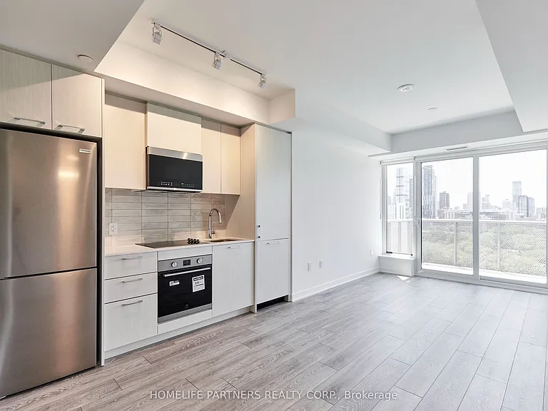 10 Oak St #1107 — Photo 4