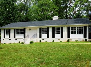 3314 Windrift Dr, Greensboro, NC 27410